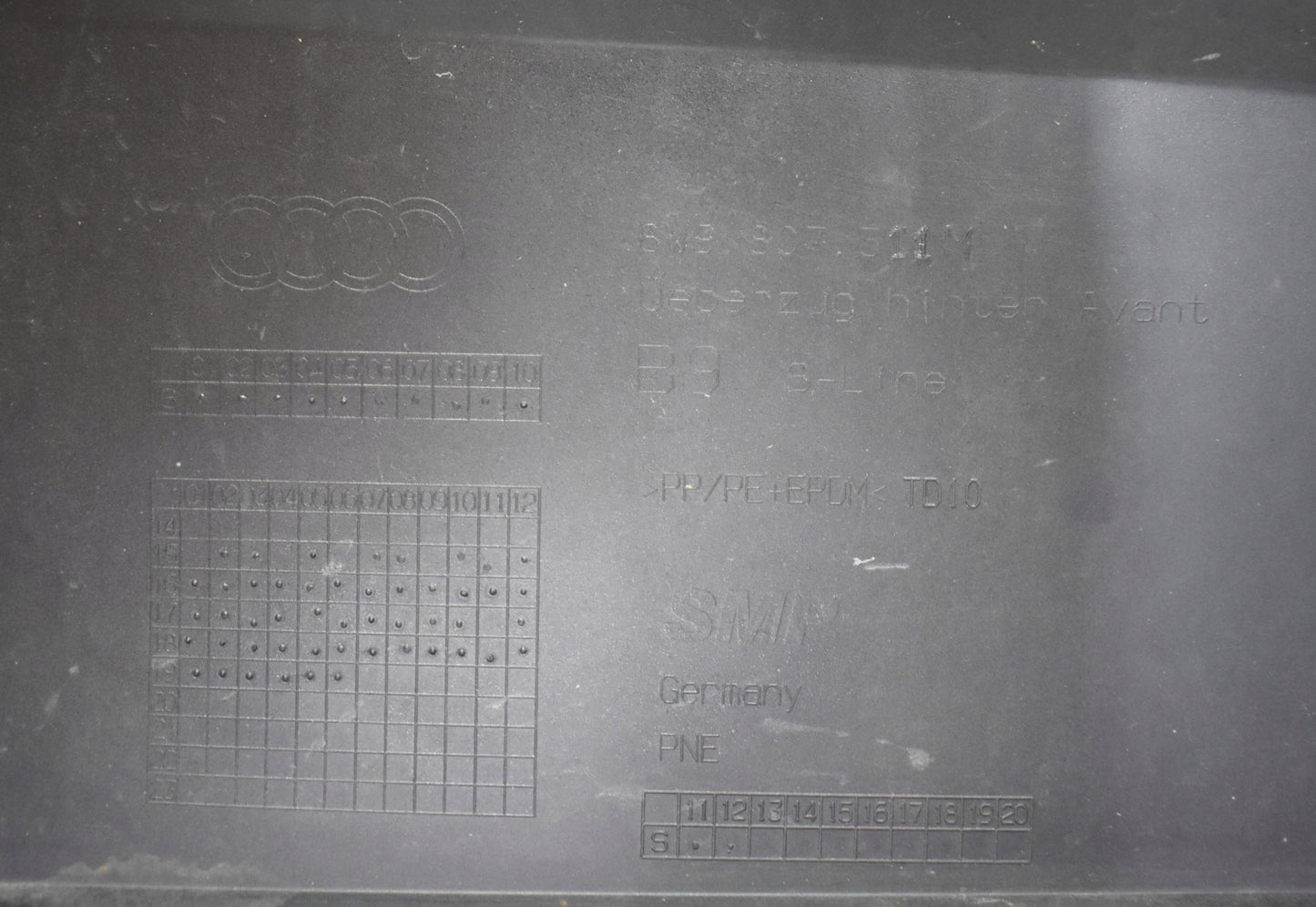 AUDI A4 B9 S LINE 8W9 REAR BUMPER SUPER CONDITION ESTATE