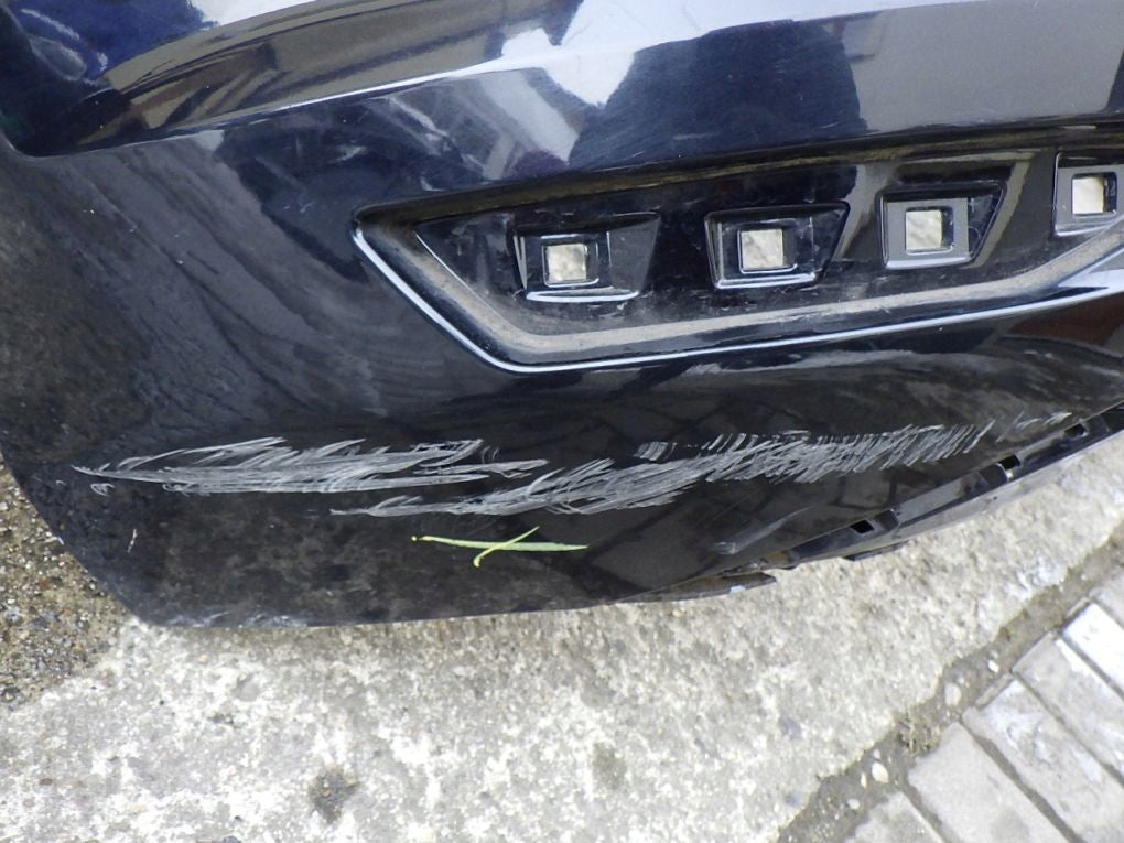 VW TOURAN II 2 5TA 15- Rear Bumper