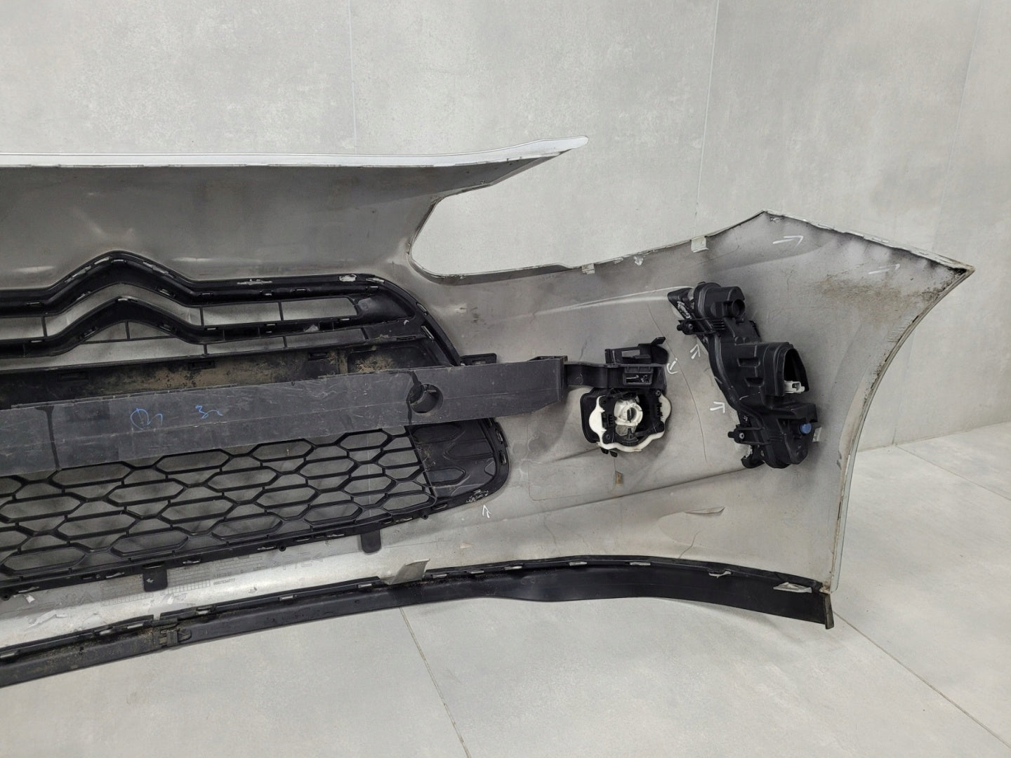 Front Bumper for Citroen DS3 09-14