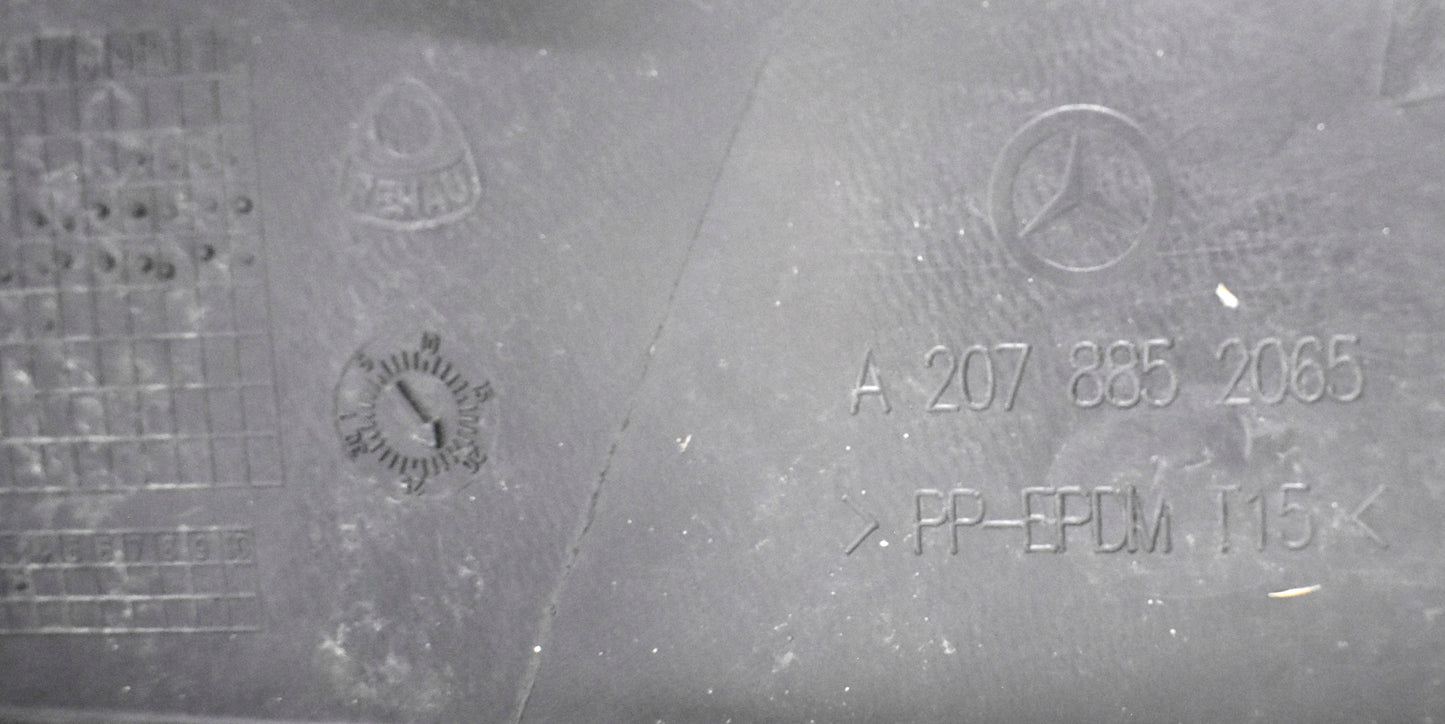 MERCEDES E-CLASS COUPE W207 LIFT AMG FRONT BUMPER ORIGINAL + MOUNTS