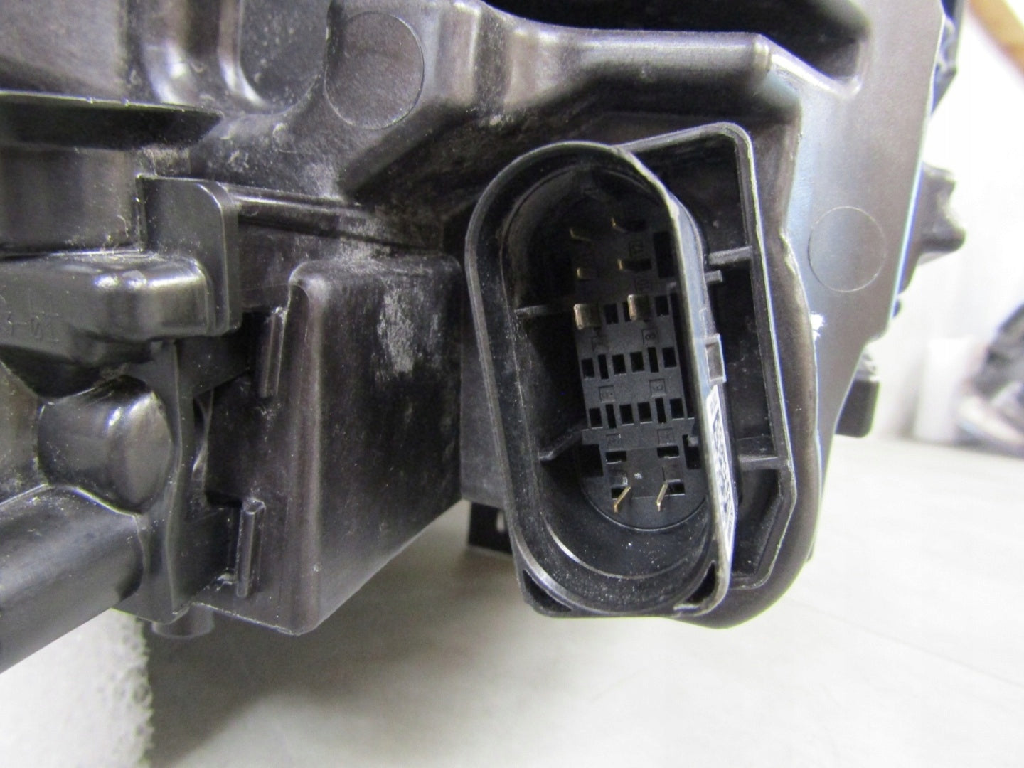 MERCEDES B CLASS W247 LIFT MULTIBEAM 23- LH LEFT HEADLIGHT