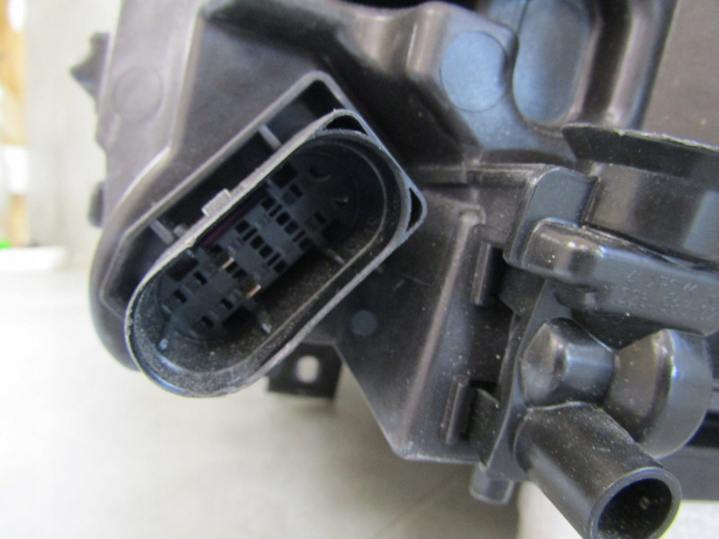 MERCEDES B-CLASS W247 LIFT MULTIBEAM 23- RH HEADLIGHT