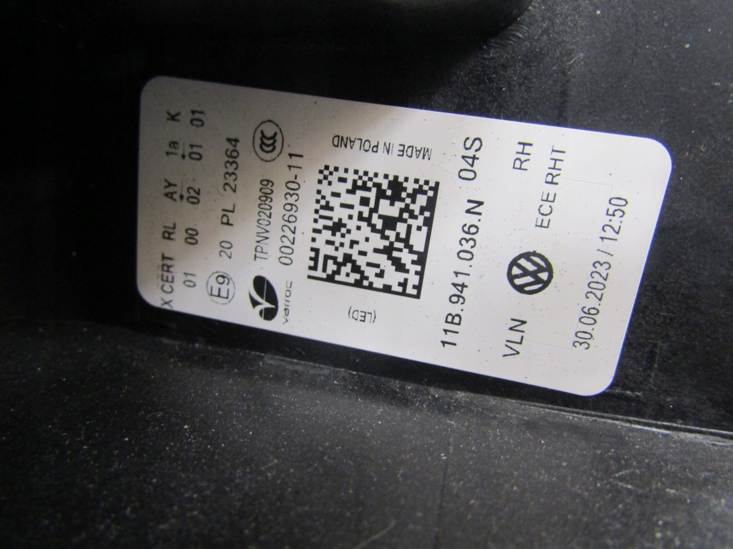 HEADLIGHT VOLKSWAGEN ID.4 ID4 ID.5 ID5 FULL LED IQ LIGHT 20- RH 11B941036