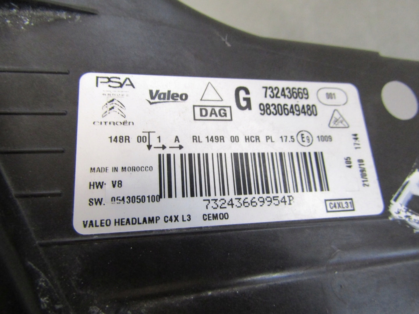 Front Lamp Citroen C4 III LED Vision LH 20- 9830649480