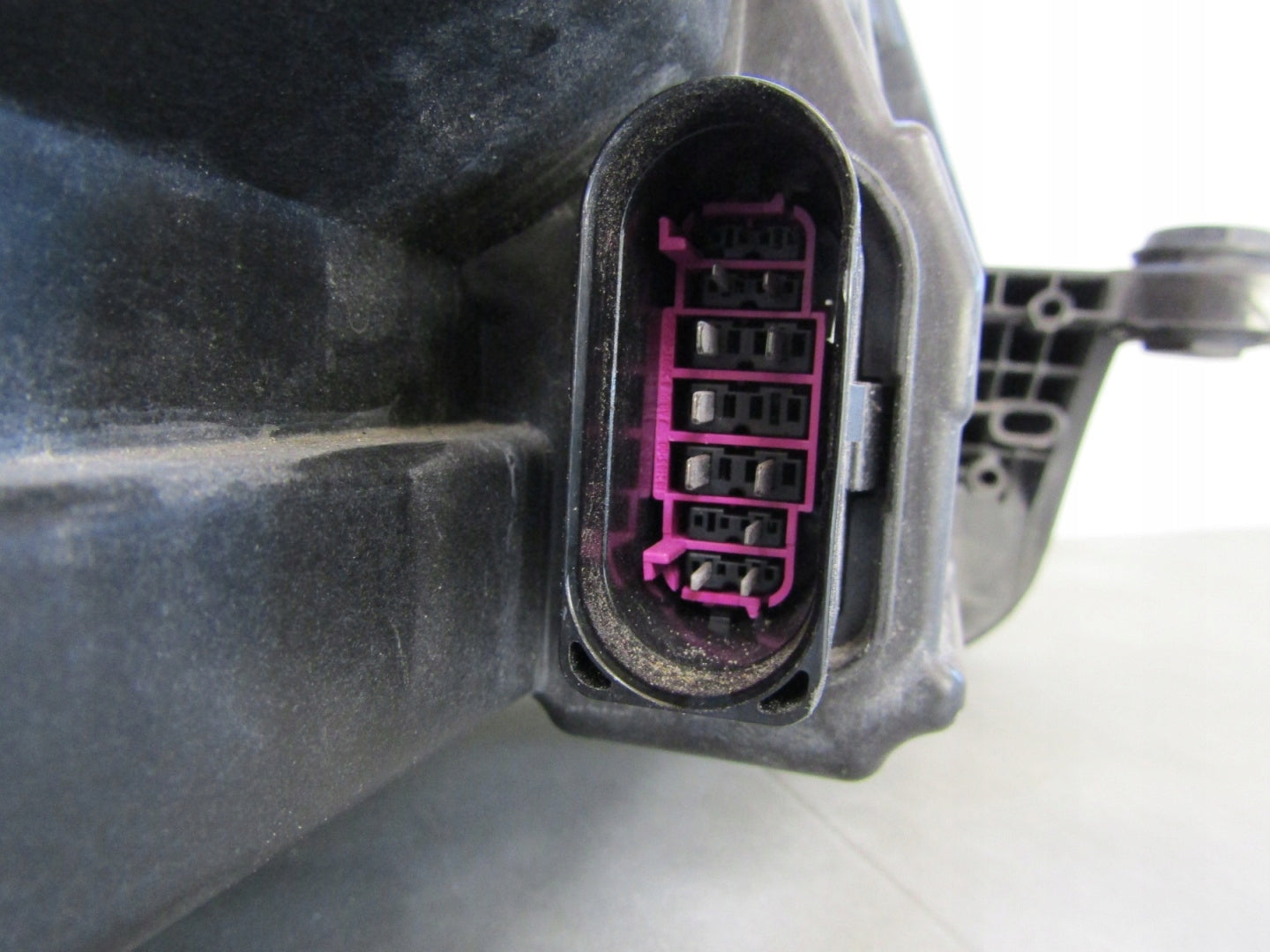 Front Lamp Skoda Superb 3 III 3V1 XENON SWIVELING 15-19 LH