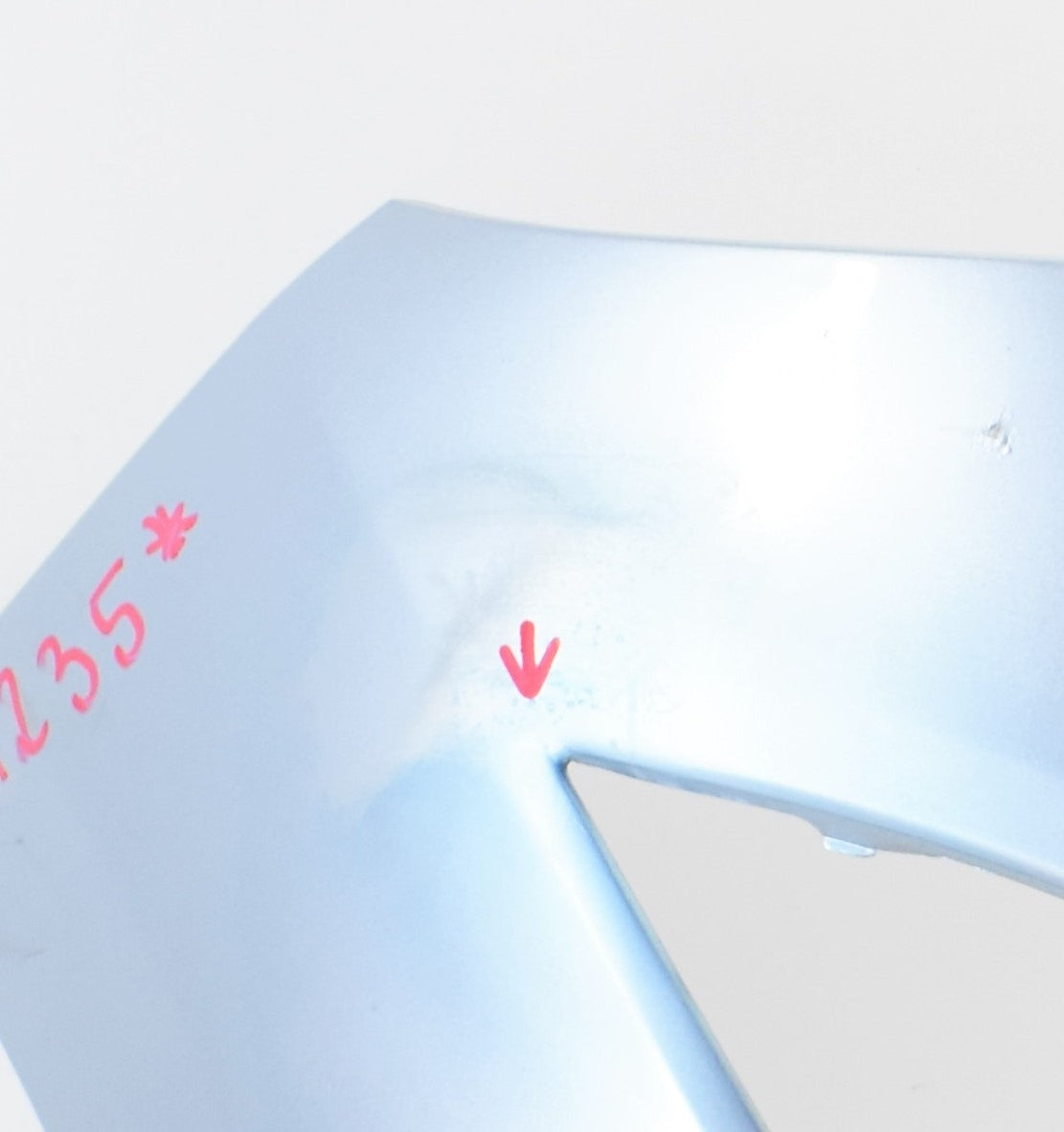 MAZDA V 5 FRONT BUMPER ORG 2010+