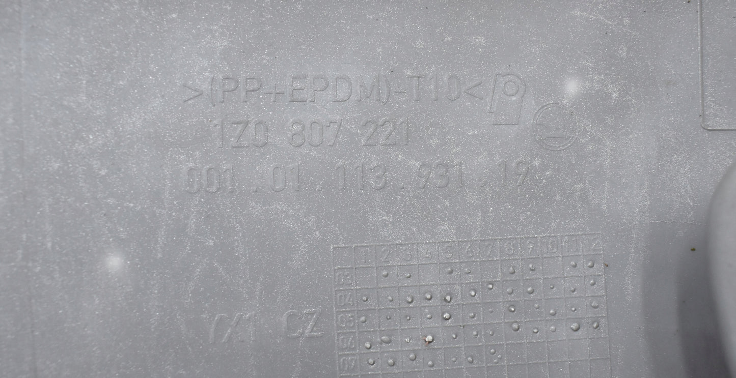 SKODA OCTAVIA II 1Z 1Z0 FRONT BUMPER ORG