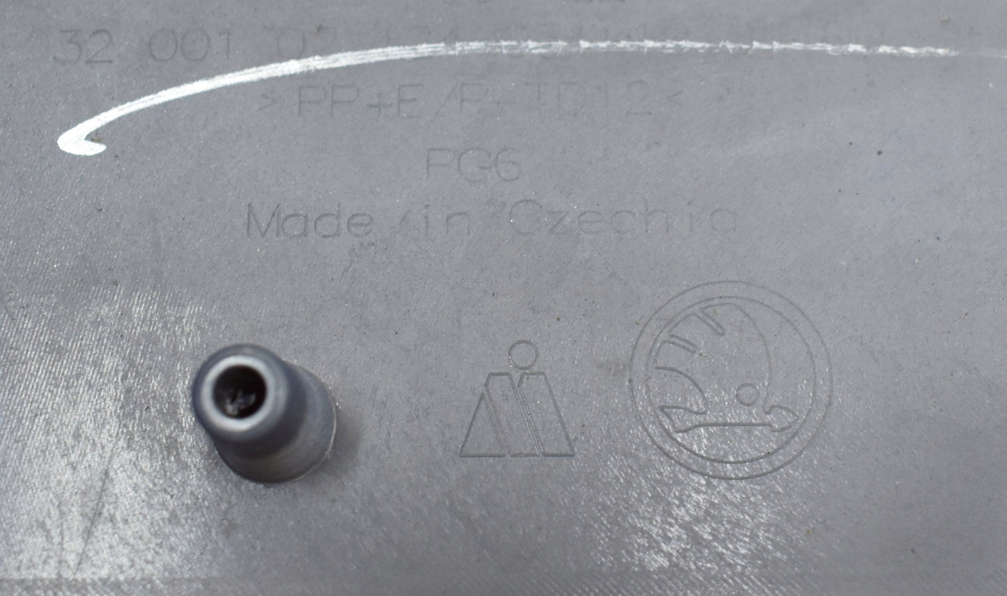 SKODA OCTAVIA IV 5E3 FRONT BUMPER ORG