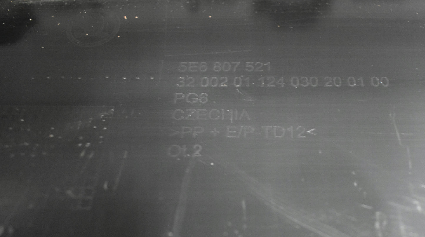 SKODA OCTAVIA IV 5E6 REAR BUMPER ORIGINAL SEDAN + BOTTOM