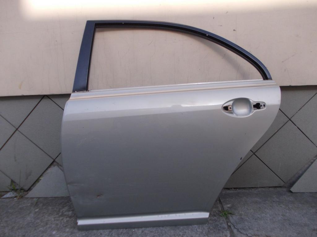 Toyota Avensis II HB Rear Left Door