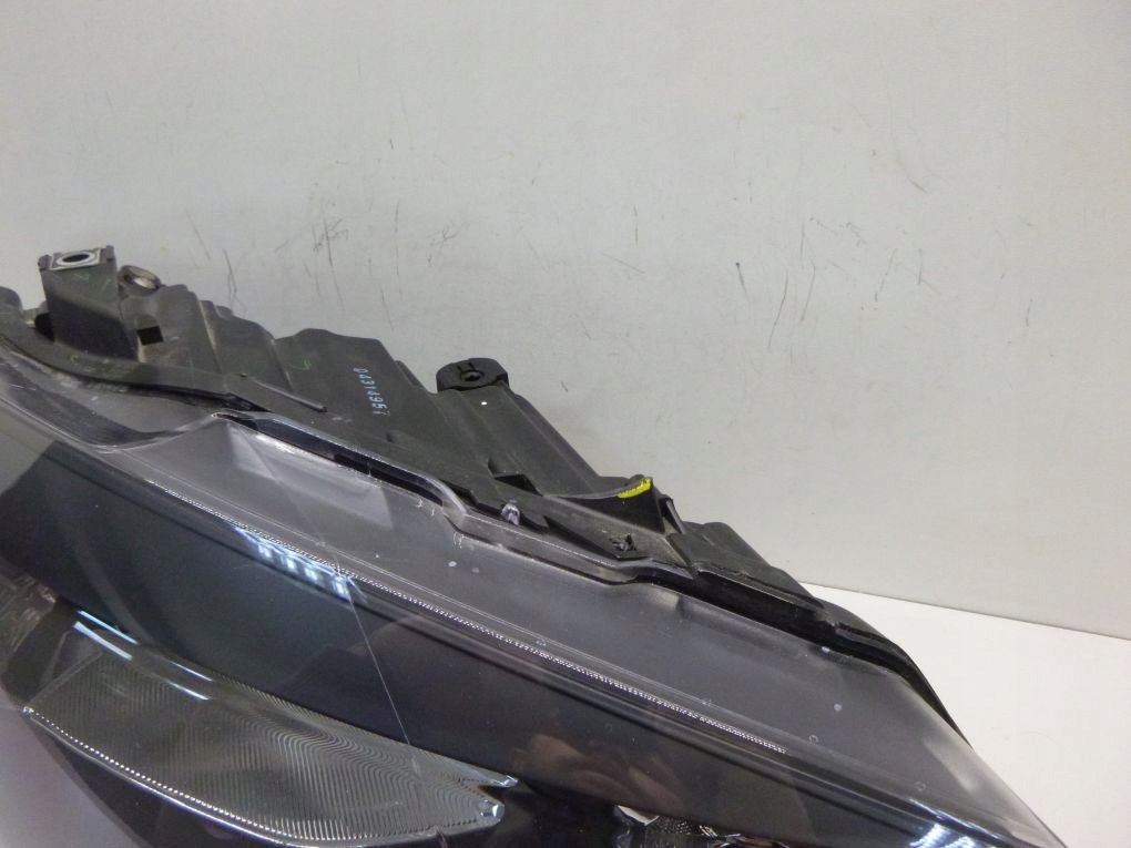 VOLKSWAGEN VW POLO 6R0 08- FRONT RIGHT HEADLIGHT