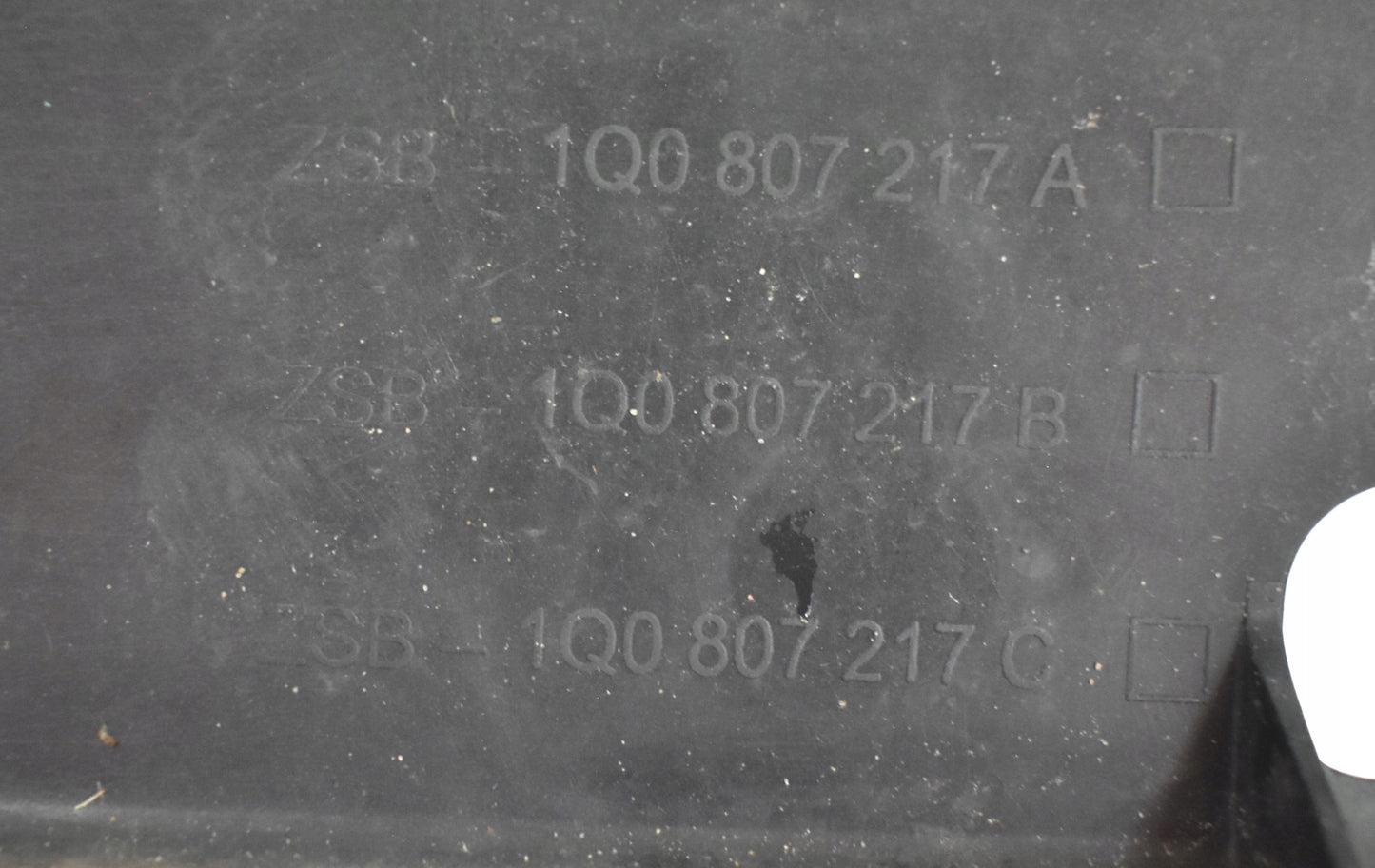 VW EOS 1Q0 FRONT BUMPER ORG