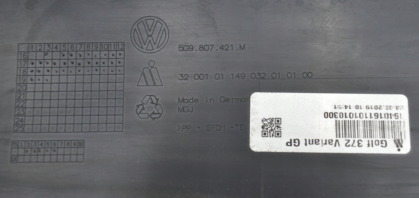 VW GOLF VII LIFT 5G9 REAR BUMPER ORIGINAL ESTATE + DIFFUSER