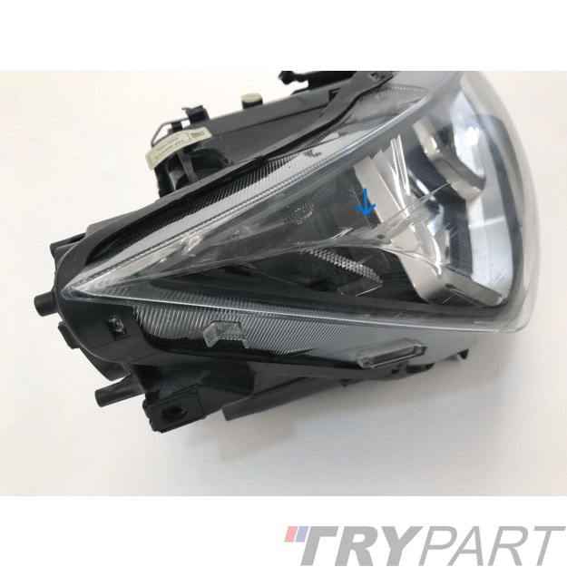 Seat Ibiza V (KJ) 2017- Priekinis žibintas Naudotas 6F1941016B ( Su defektais )  2