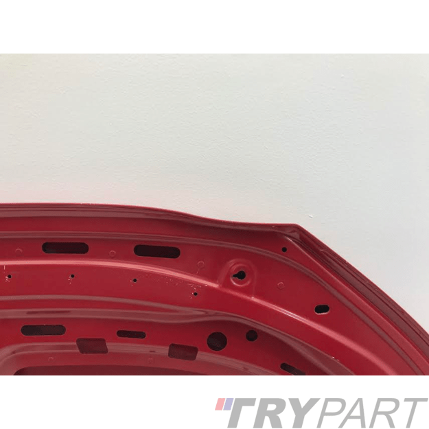 Volkswagen Touran ( tinka caddy ) 2010 - 2015 Kapotas su defektu naudotas 1T0823155  15