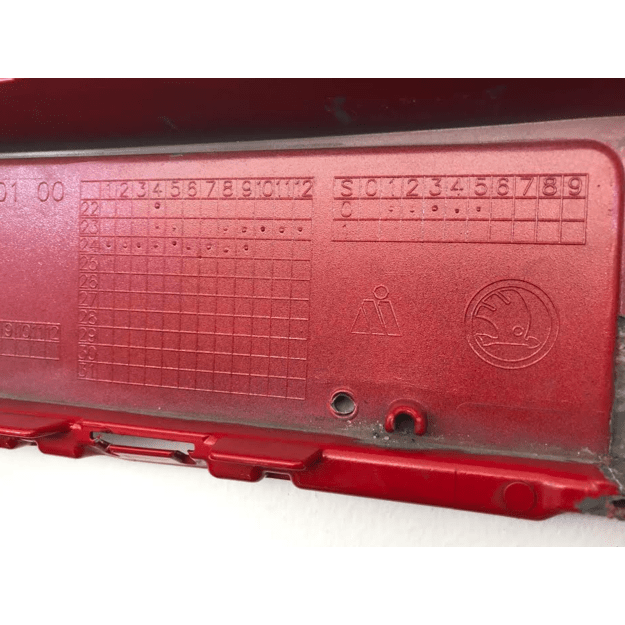 Skoda Scala  2024 Priekinis Bamperis 657807221F 16