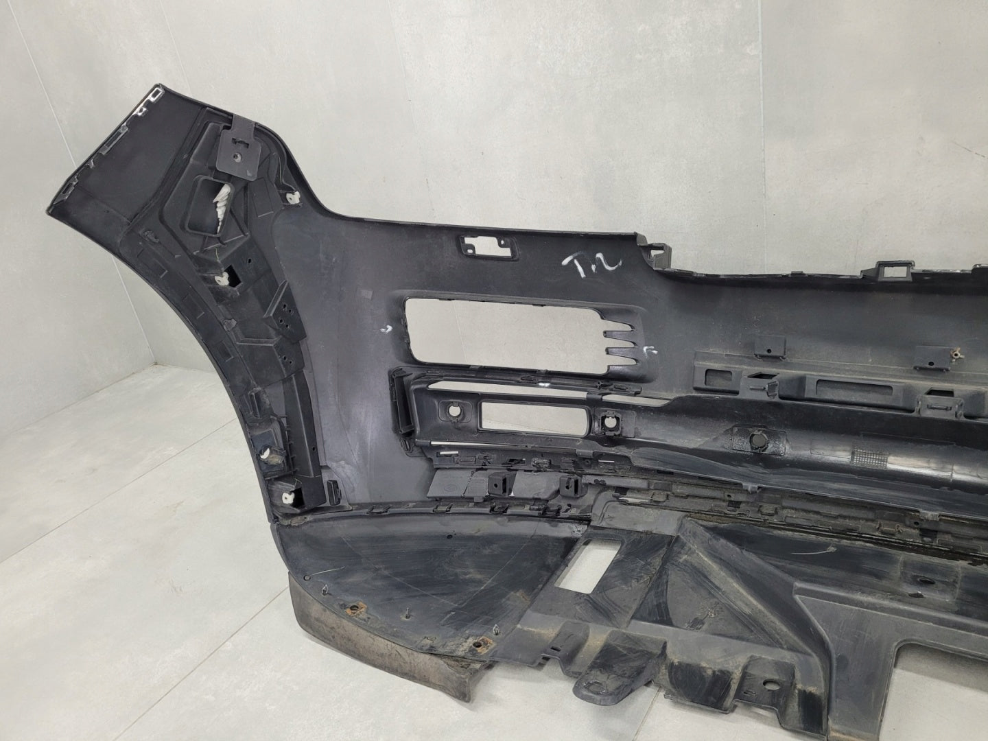 Front Bumper for Range Rover Vogue IV 4 L405 12-17