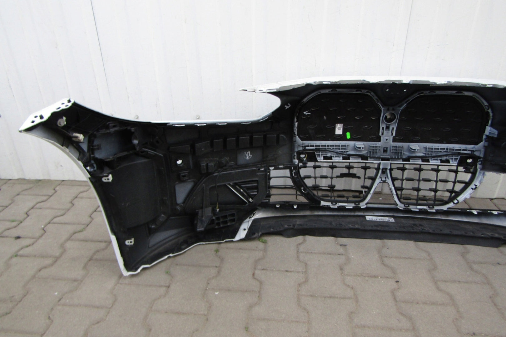 Front Bumper BMW i4 G26 eDrive E 21- 6 PDC