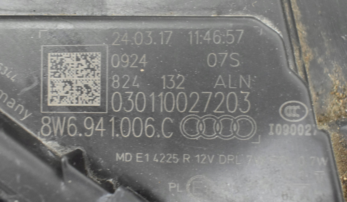 AUDI A5 8W6 RIGHT FRONT HEADLIGHT ORG EU XENON 8W6941006C