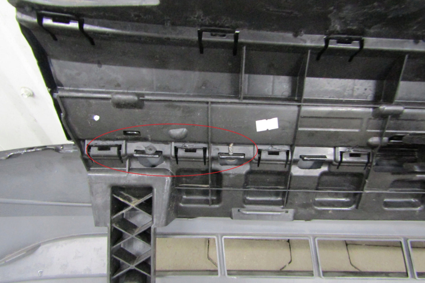 Front Bumper for VW Caddy 5 V 2K7 20-