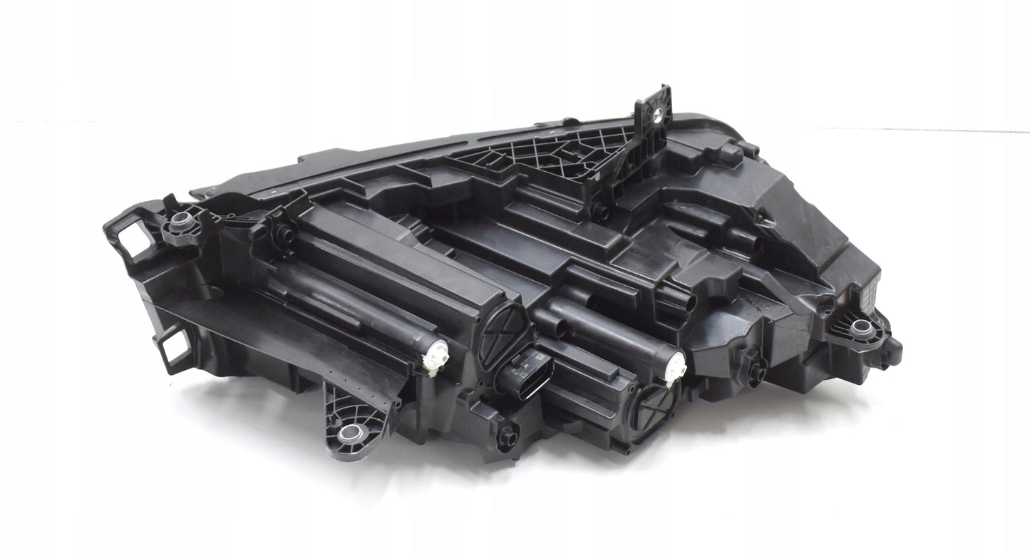 SKODA ENYAQ 5LB LEFT FRONT HEADLIGHT CRYSTAL ORG EU 5LB941015H