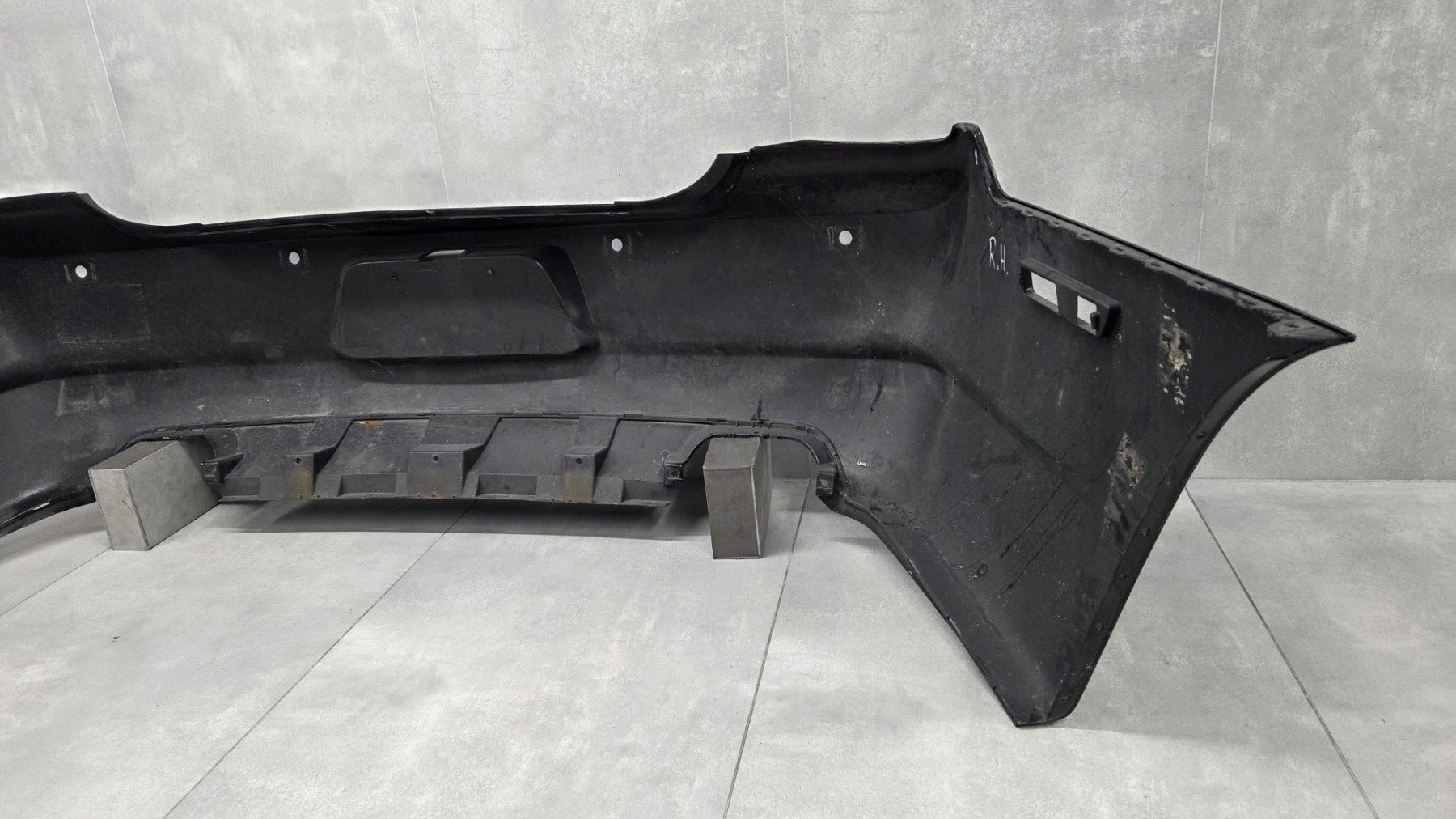 Rear bumper DODGE CHARGER 11-14