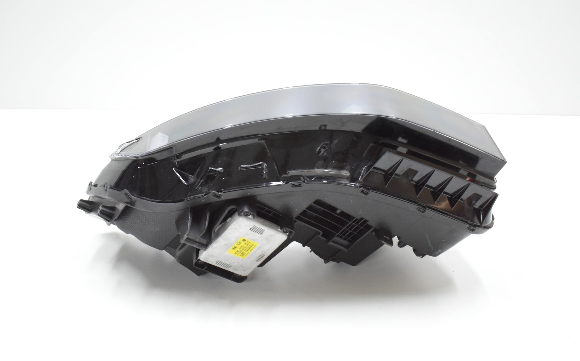 HYUNDAI IONIQ V RIGHT FRONT HEADLIGHT ORG EU