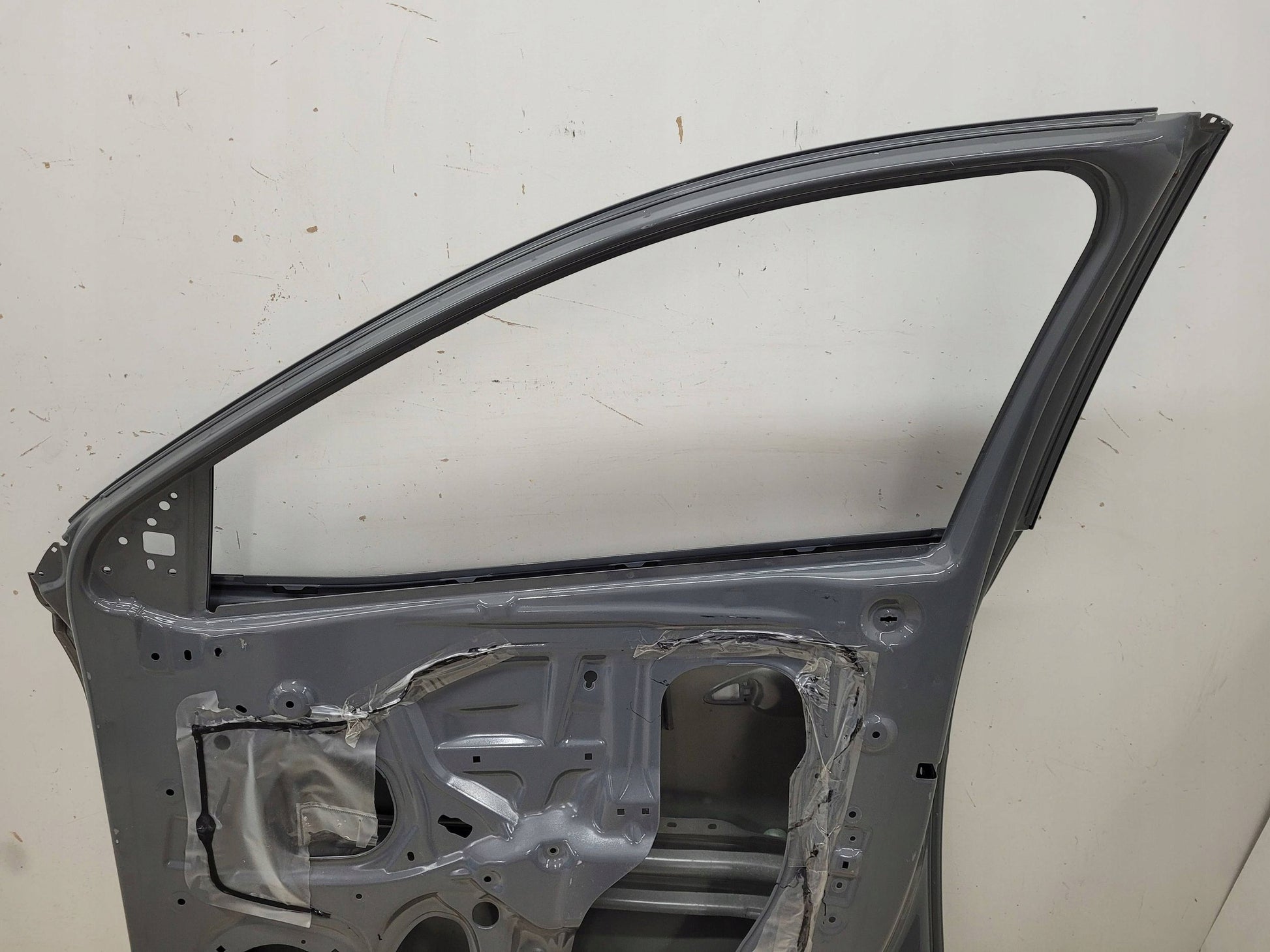 HYUNDAI TUCSON IV 20- FRONT RIGHT DOOR
