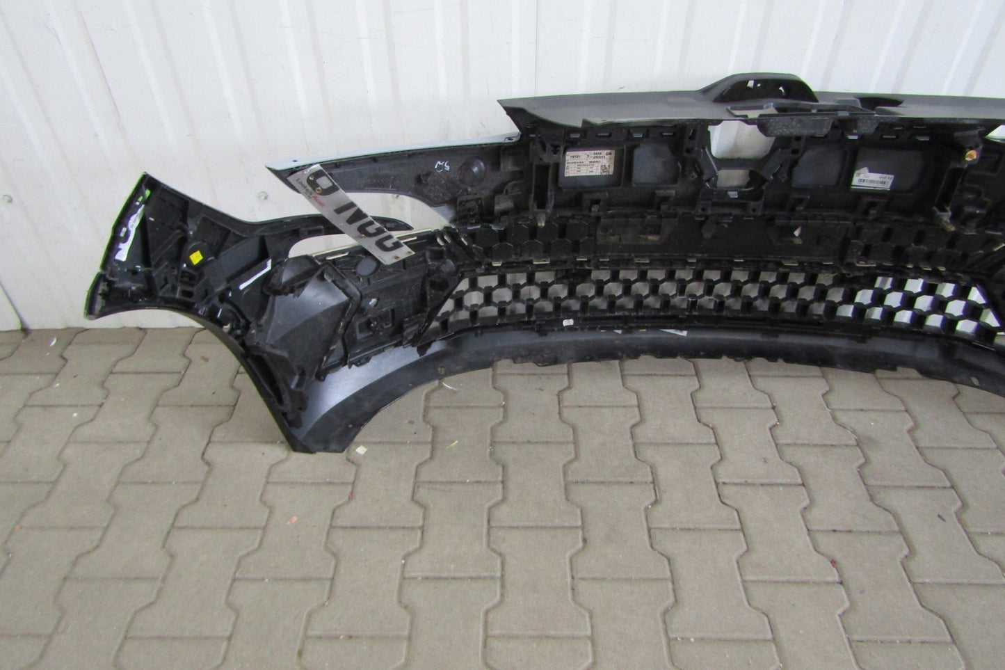 Front Bumper RENAULT MEGANE 5 E-TECH 22-