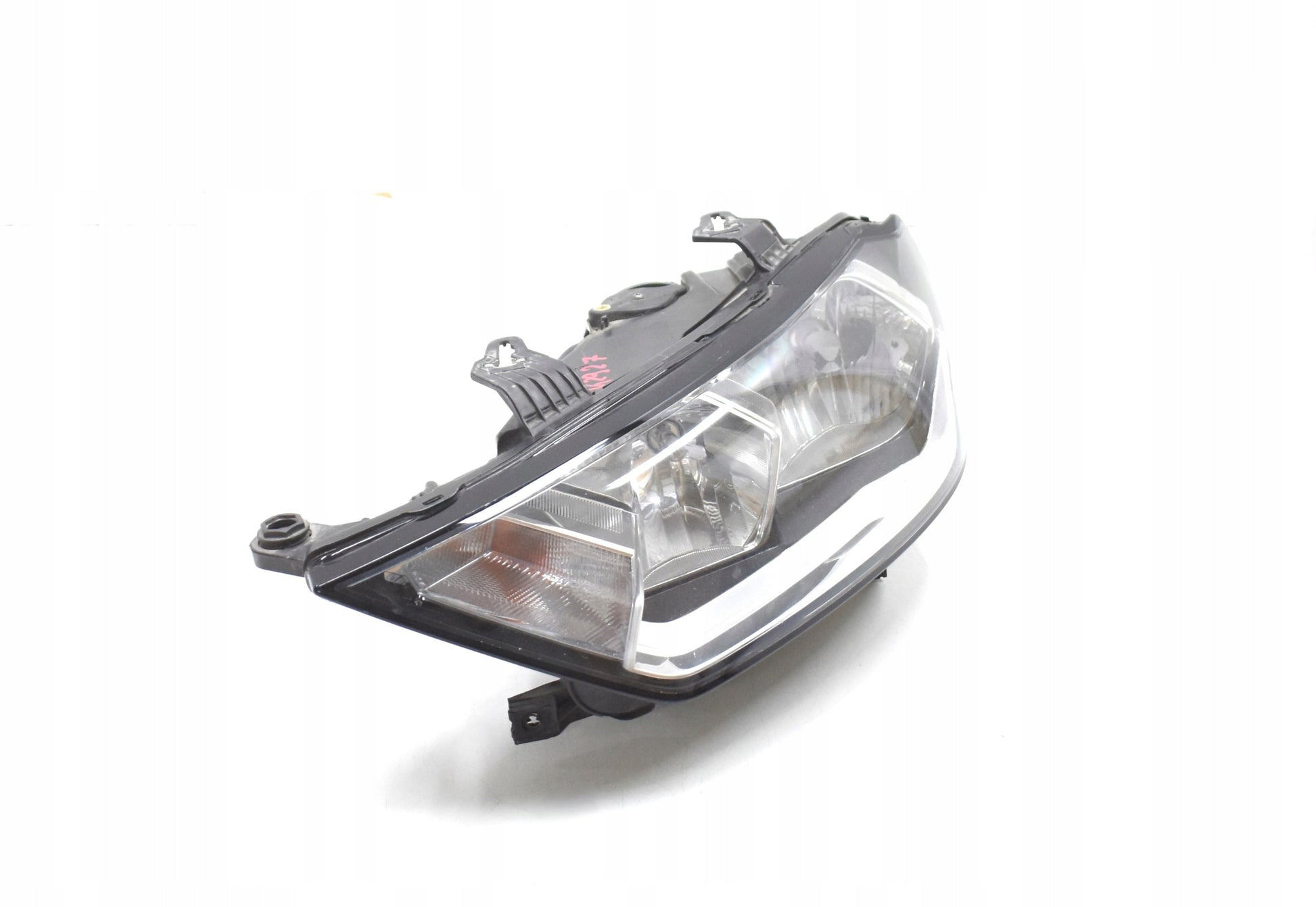 AUDI A1 II 82A LEFT FRONT HEADLIGHT ORG EU 82A941003