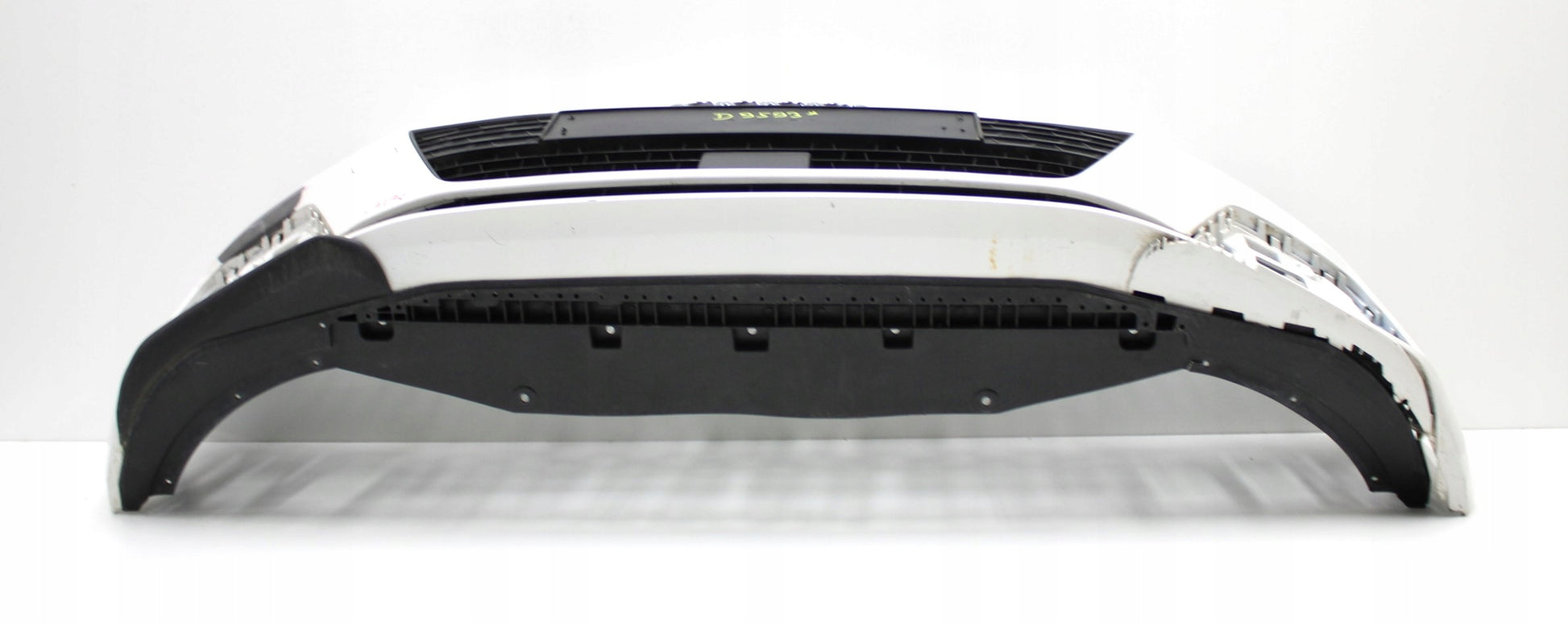 AUDI A1 II 82A FRONT BUMPER ORG