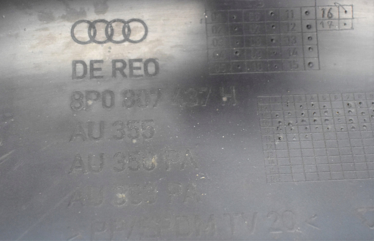 AUDI A3 8P0 LIFT FRONT BUMPER ORG