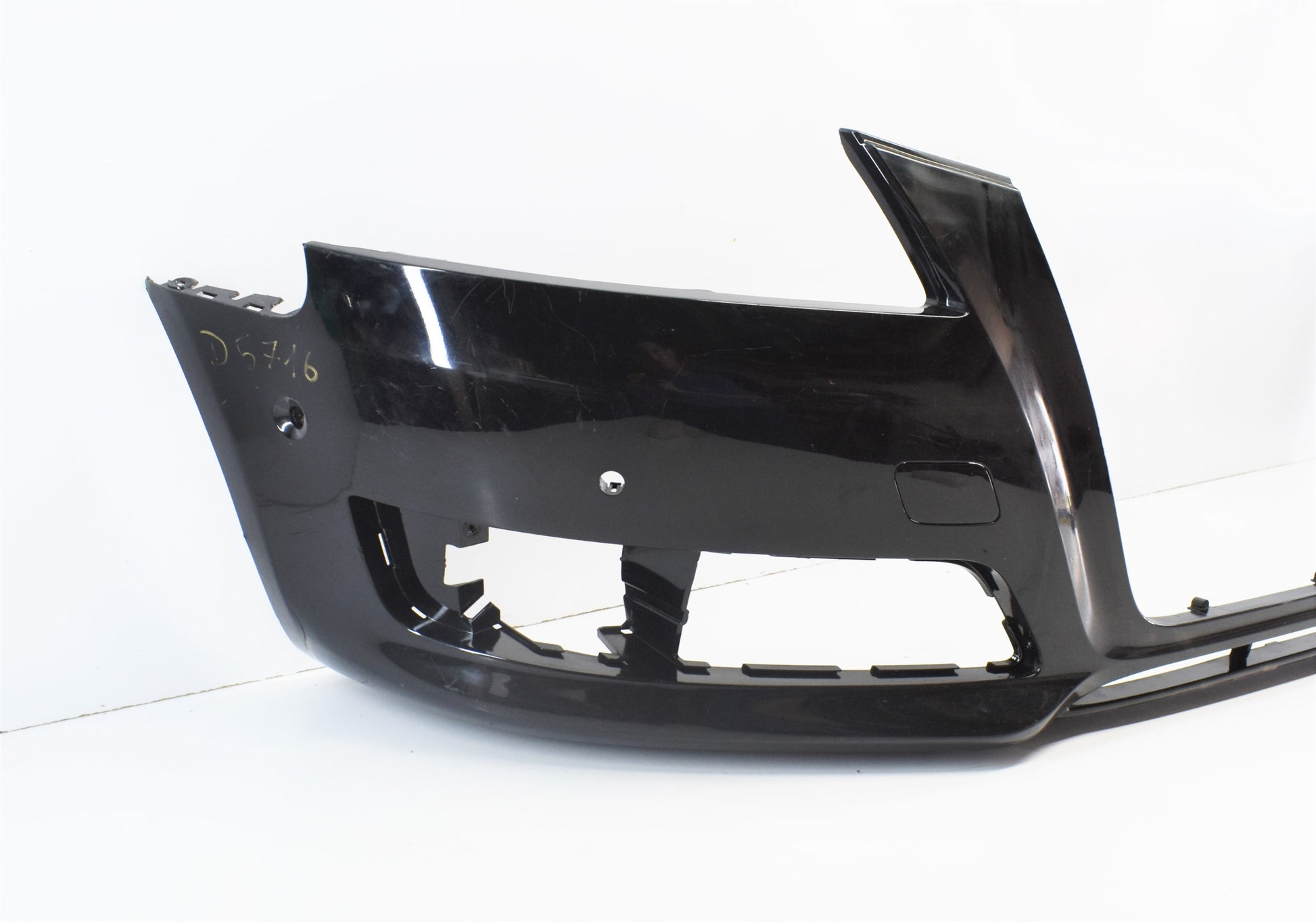 AUDI A3 8P0 LIFT FRONT BUMPER ORG