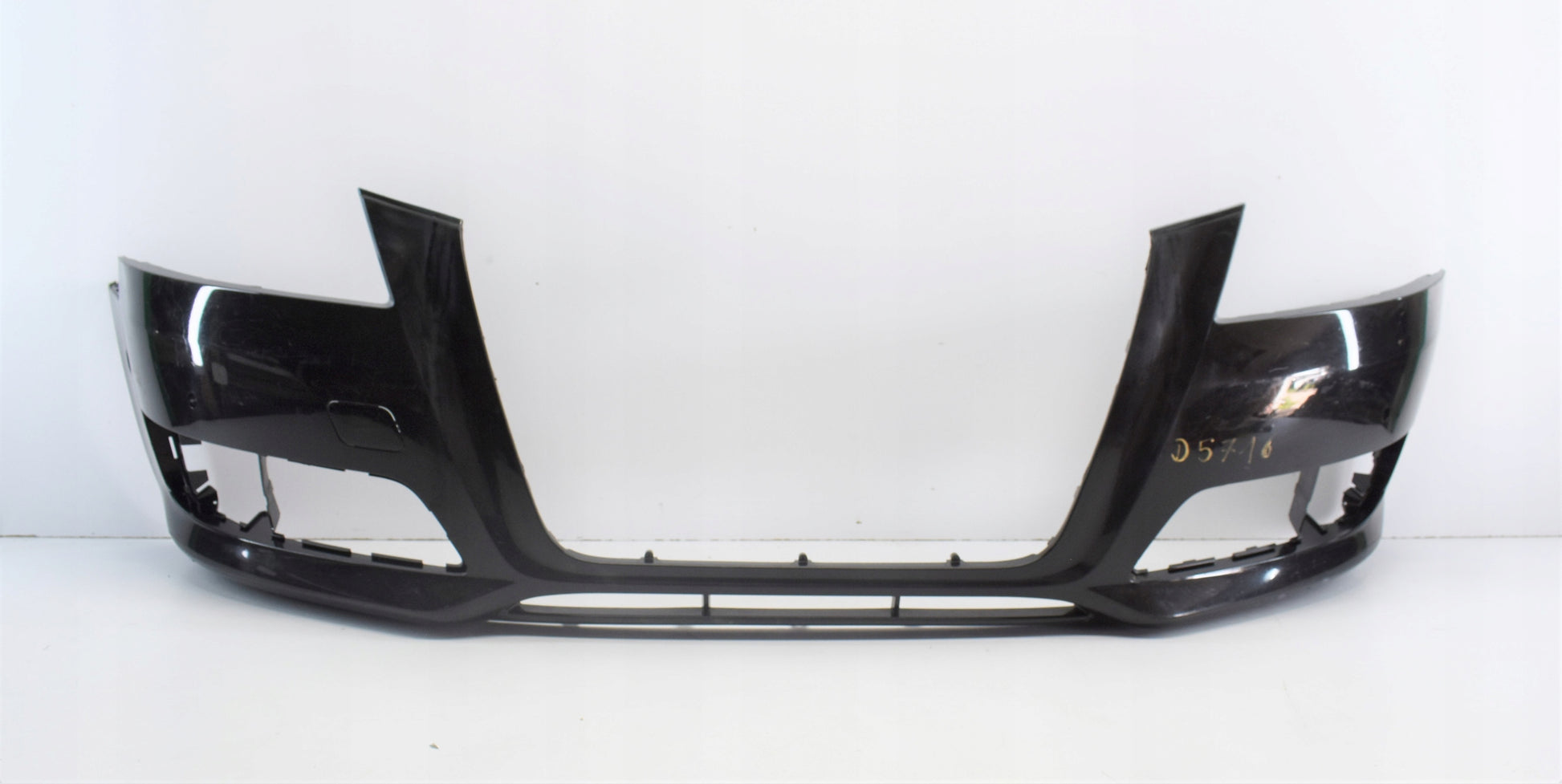 AUDI A3 8P0 LIFT FRONT BUMPER ORG