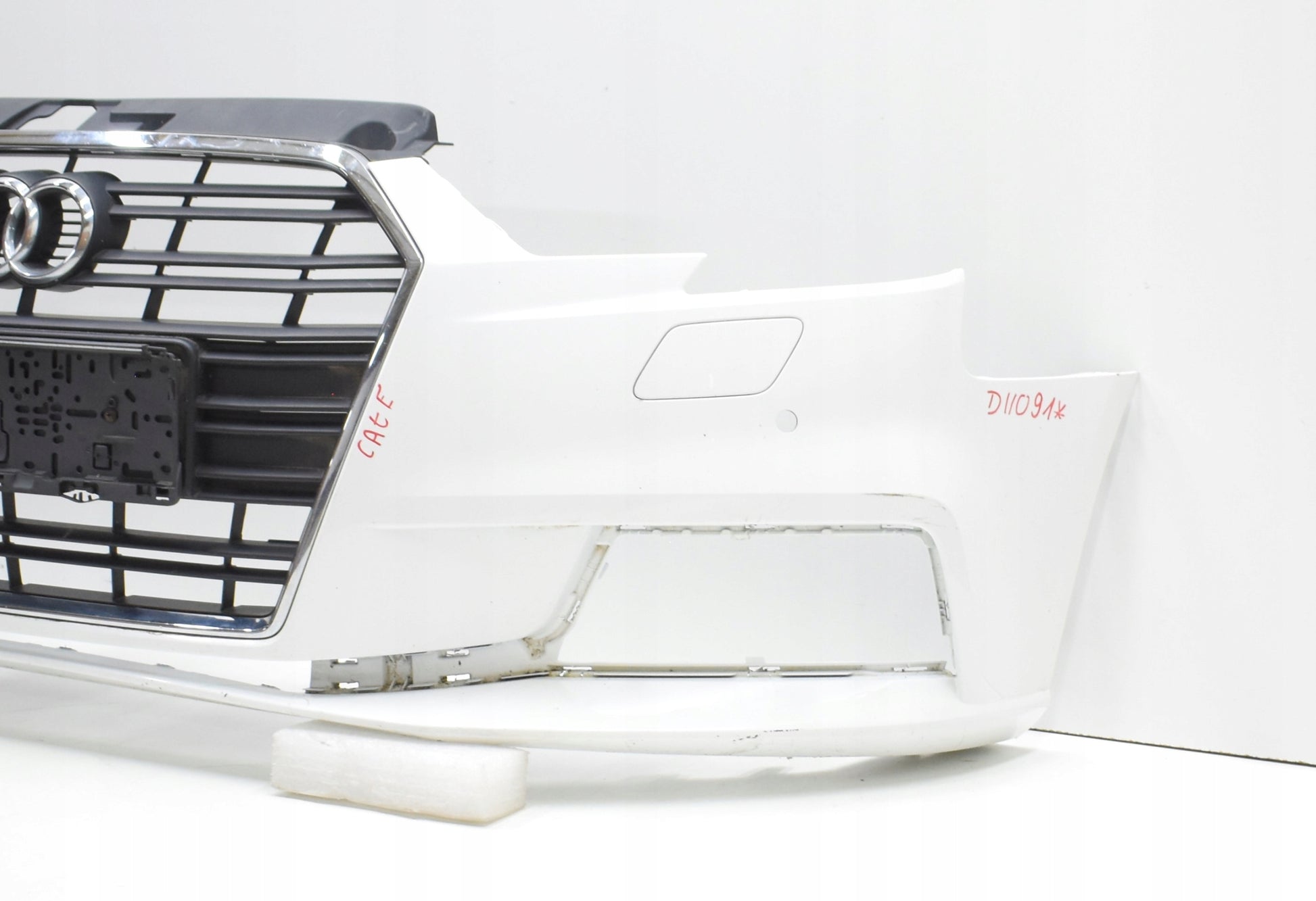 AUDI A3 8V3 LIFT SPORTBACK FRONT BUMPER ORG + GRILLE