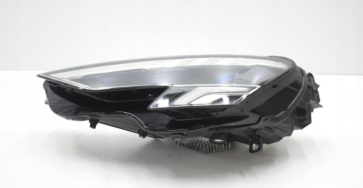 AUDI A3 8Y LEFT FRONT HEADLIGHT GENUINE FULL LED EU 8Y0941033