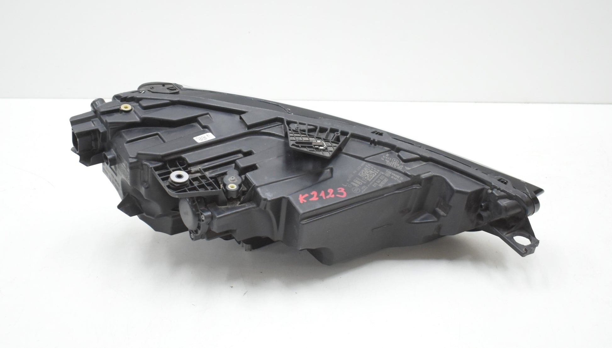 AUDI A3 8Y LEFT FRONT HEADLIGHT GENUINE FULL LED EU 8Y0941033