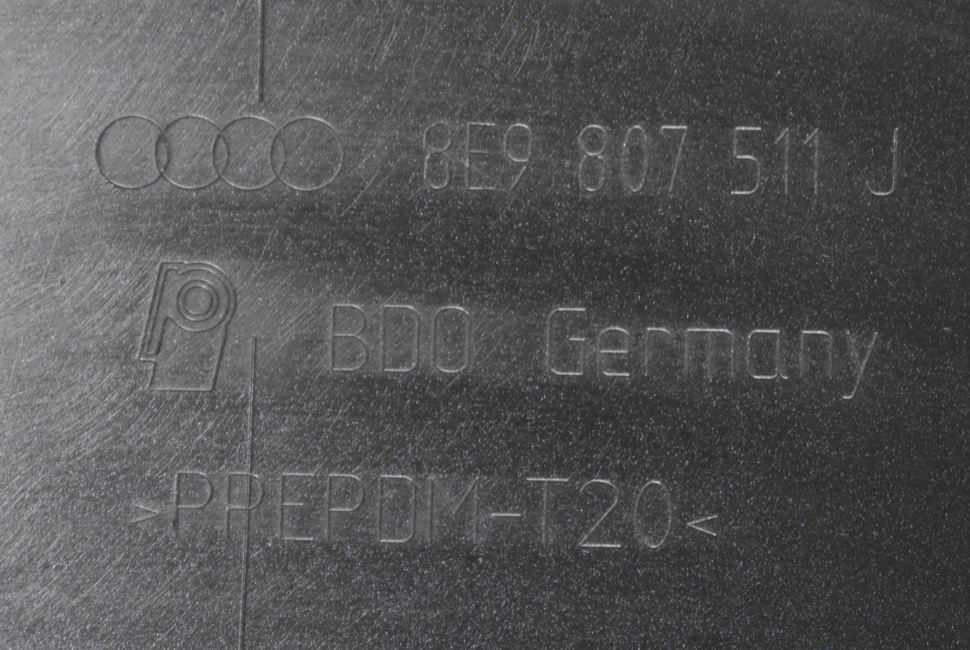 AUDI A4 8E9 S LINE REAR BUMPER ORIGINAL KOMBI