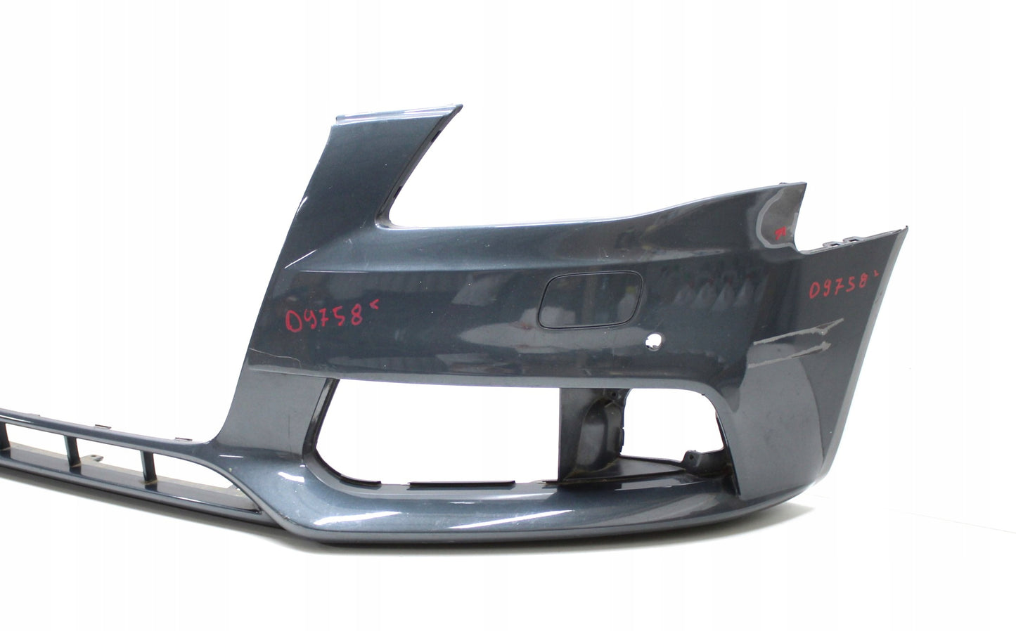 AUDI A4 B8 8K0 FRONT BUMPER ORG