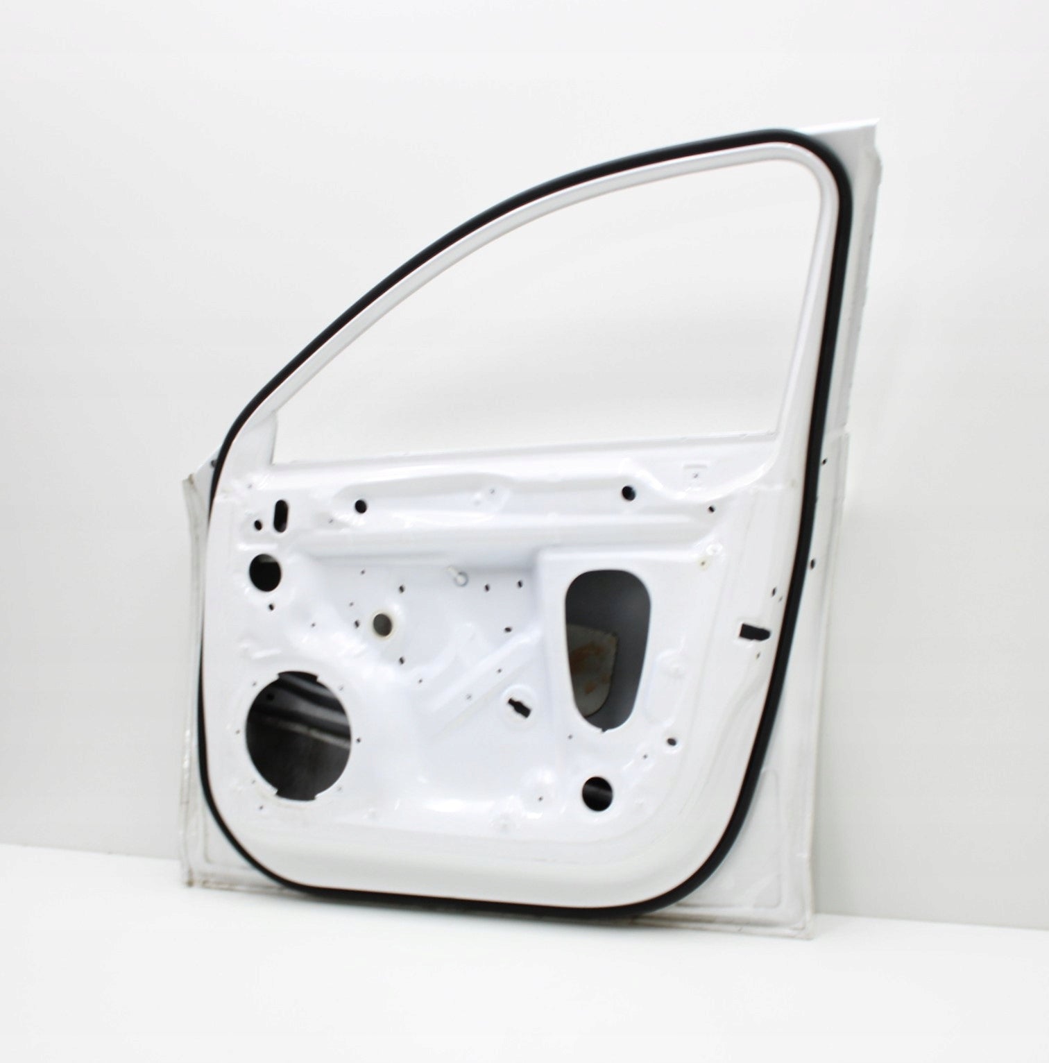 AUDI A4 B9 8W RIGHT FRONT DOOR ORG