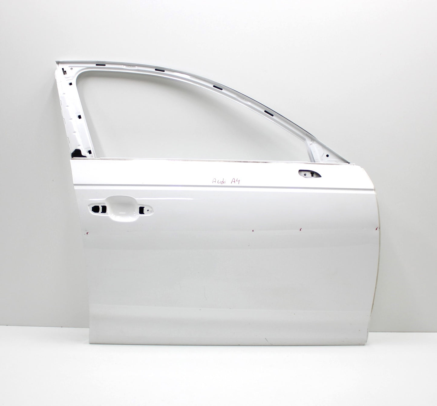 AUDI A4 B9 8W RIGHT FRONT DOOR ORG