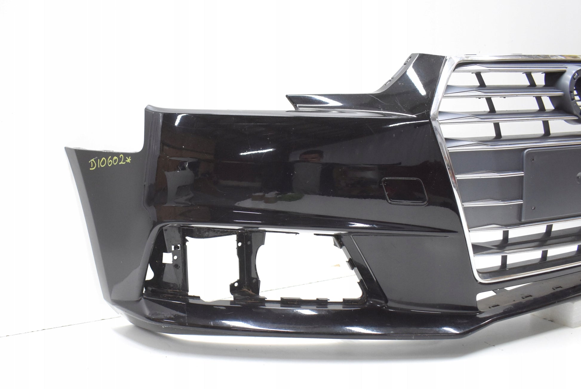 AUDI A4 B9 8W0 FRONT BUMPER ORG