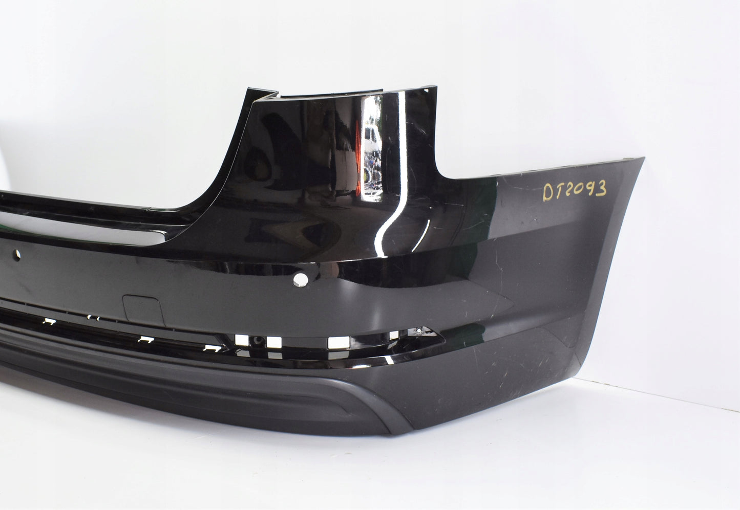 AUDI A4 B9 S LINE 8W9 REAR BUMPER SUPER CONDITION ESTATE