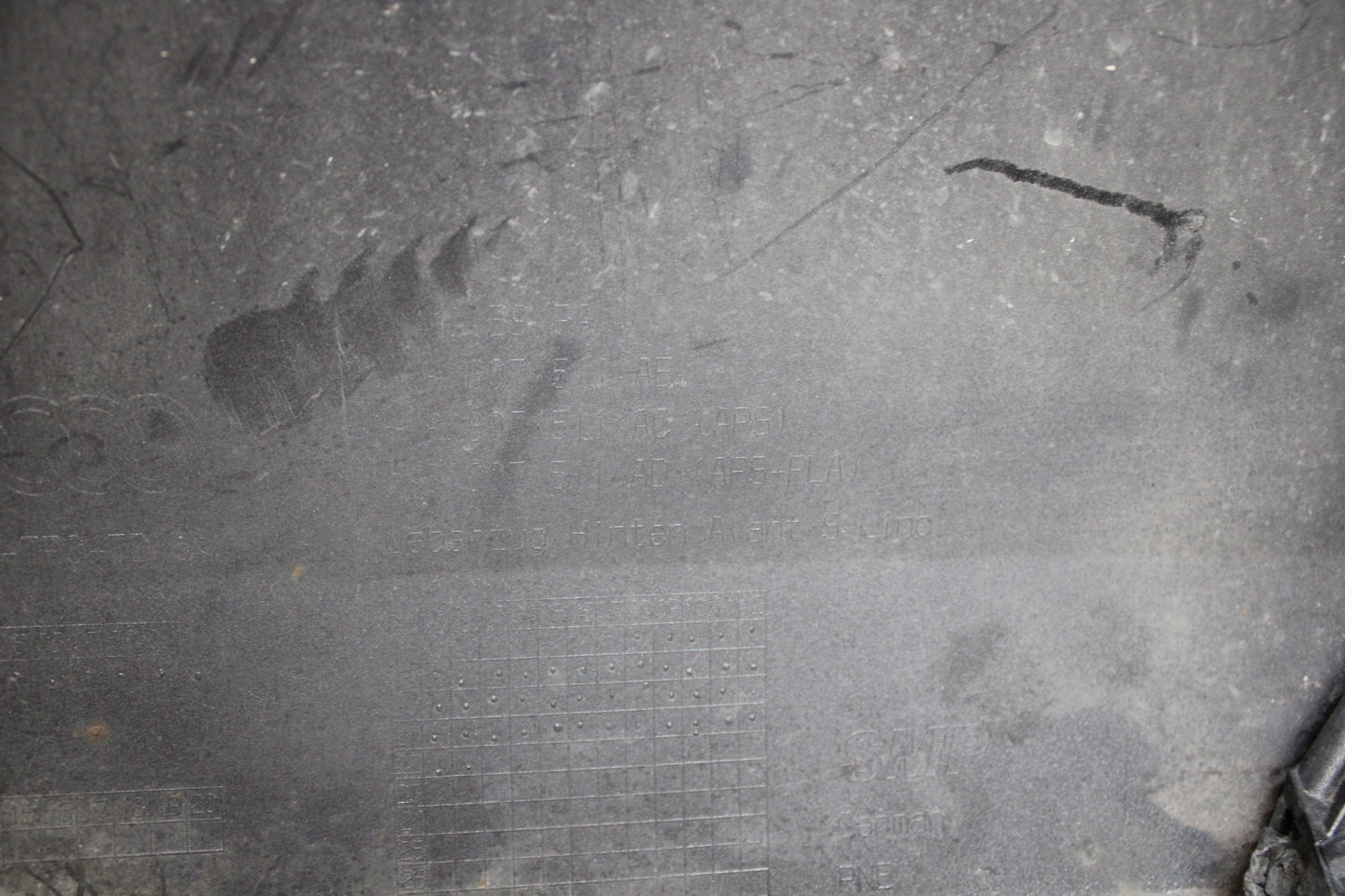 AUDI A4 S4 8W9 S LINE REAR BUMPER LIFT + DIFFUSER ORG