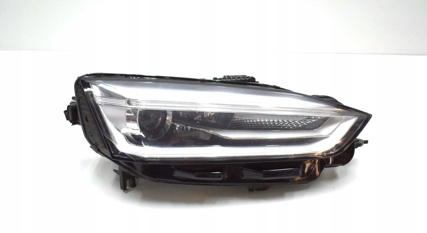 AUDI A5 8W6 RIGHT FRONT HEADLIGHT ORG EU XENON 8W6941006C