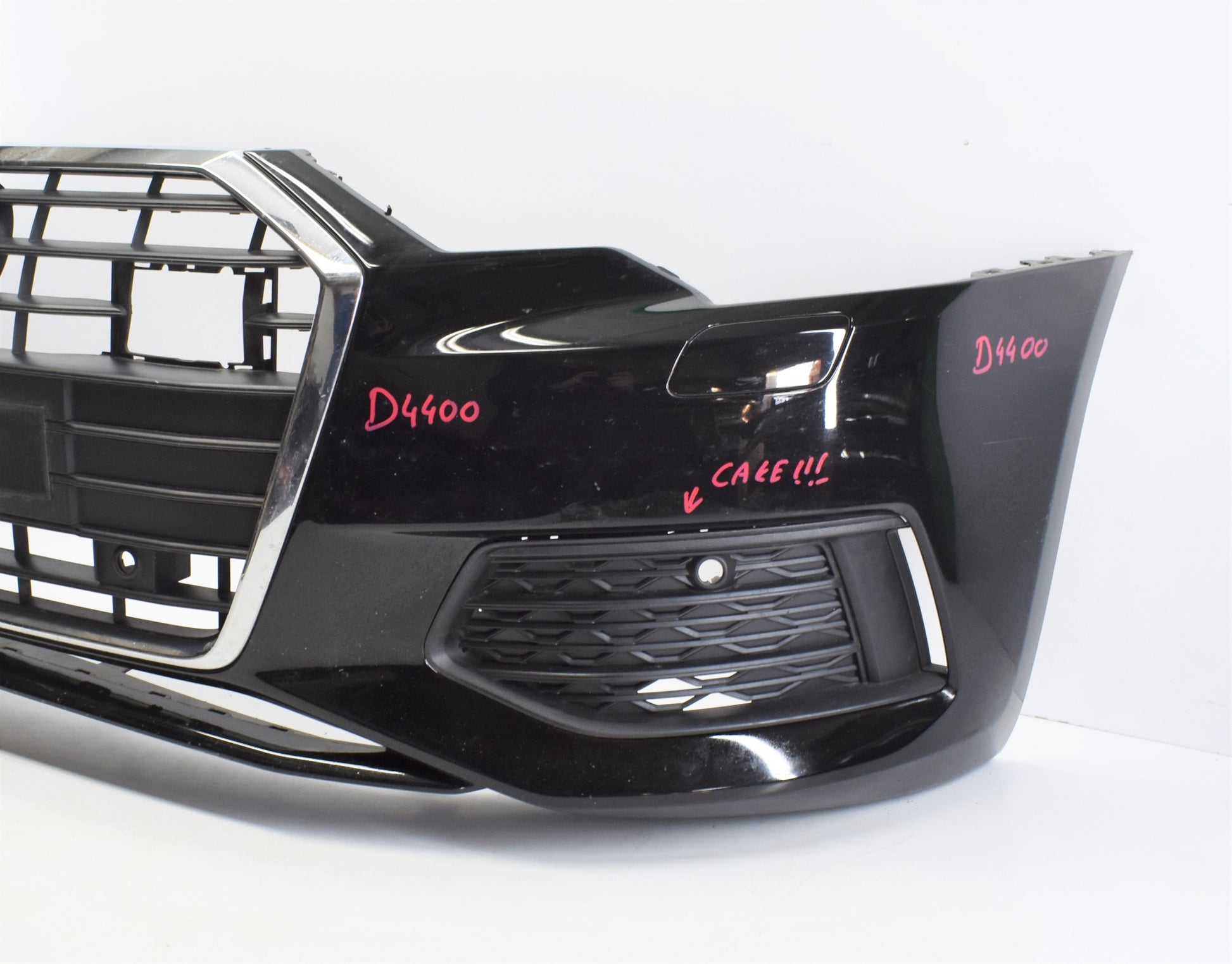 AUDI A6 C8 4K FRONT BUMPER SUPER CONDITION ORG