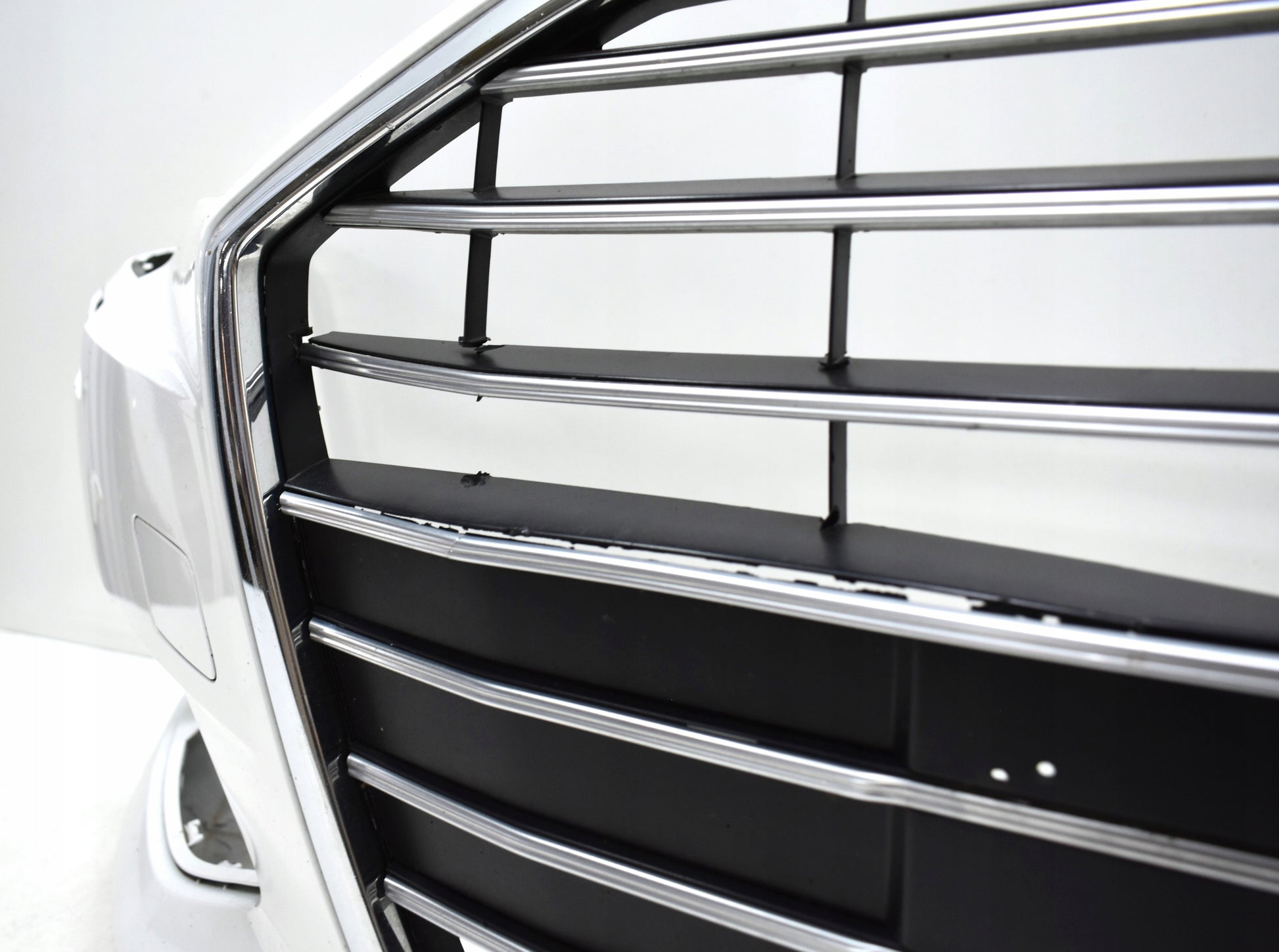 AUDI A6 C8 4K0 FRONT BUMPER ORG