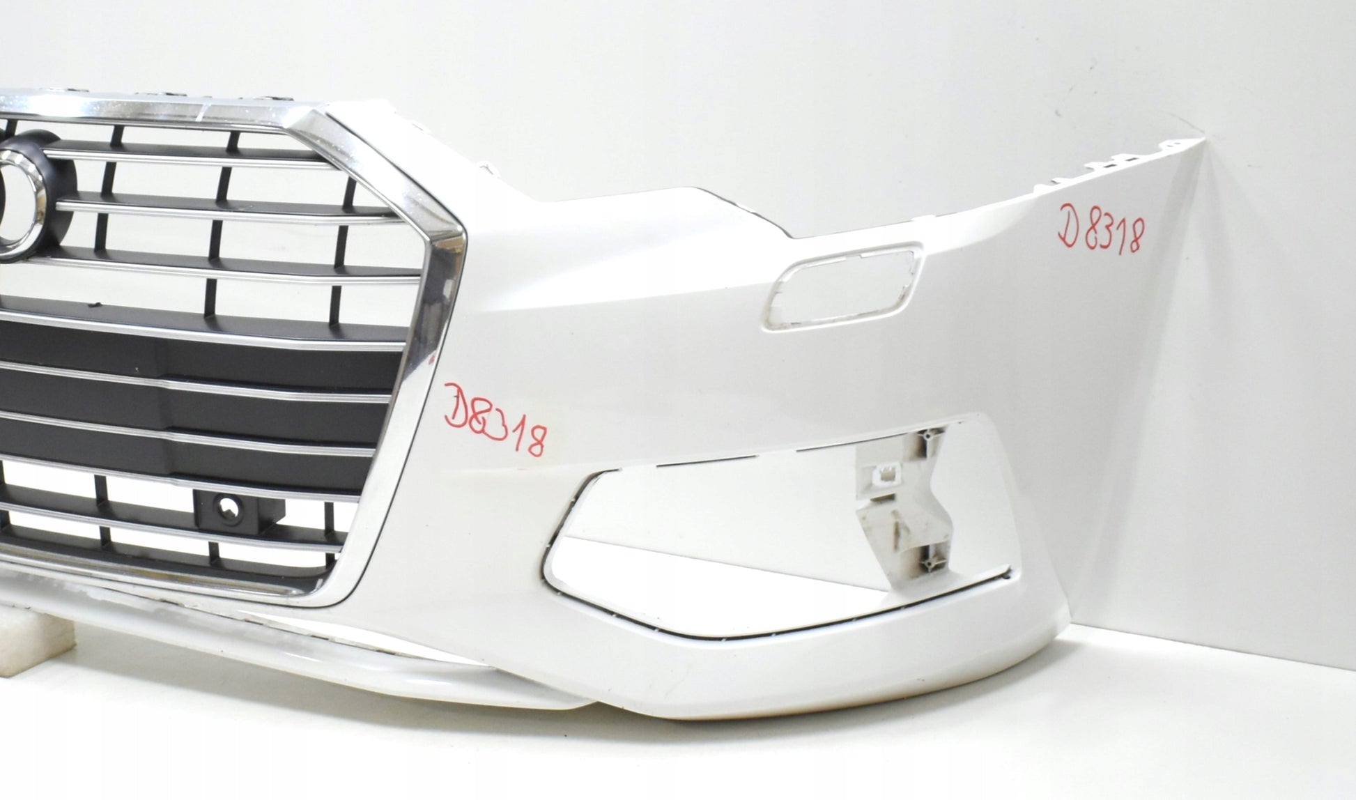 AUDI A6 C8 4K0 FRONT BUMPER ORG