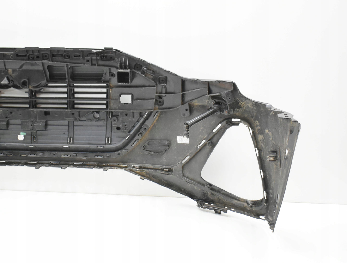 AUDI E TRON 4KE S LINE FRONT BUMPER ORG + GRILLE