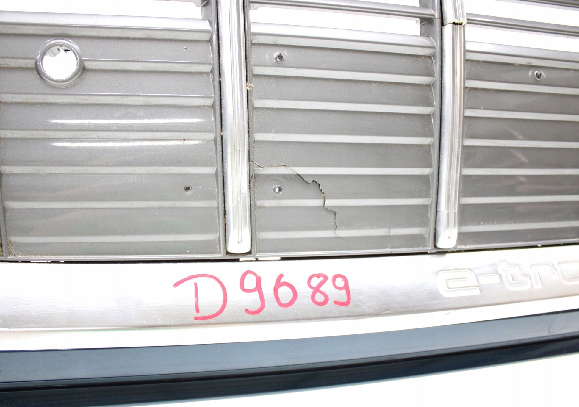 AUDI E TRON 4KE FRONT BUMPER ORG